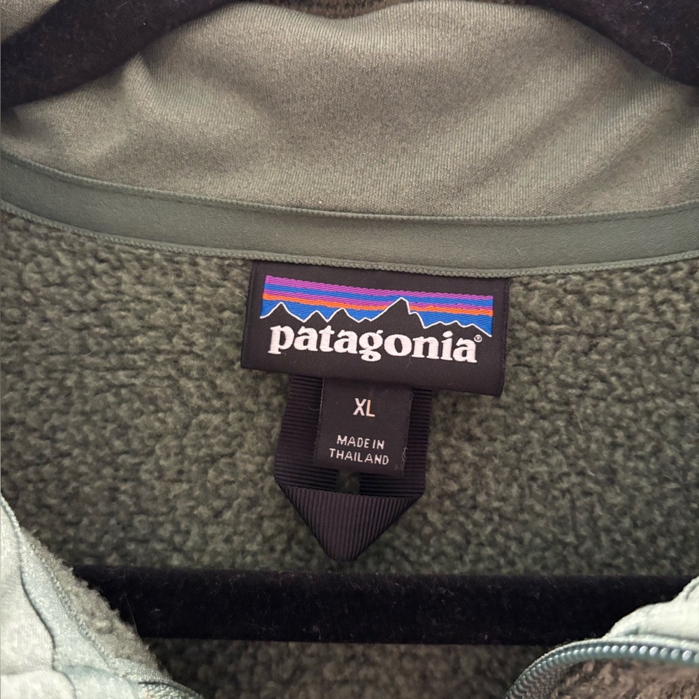 Patagonia Men's Zip-Up Sweater in Forest Green - Picture 8 of 8